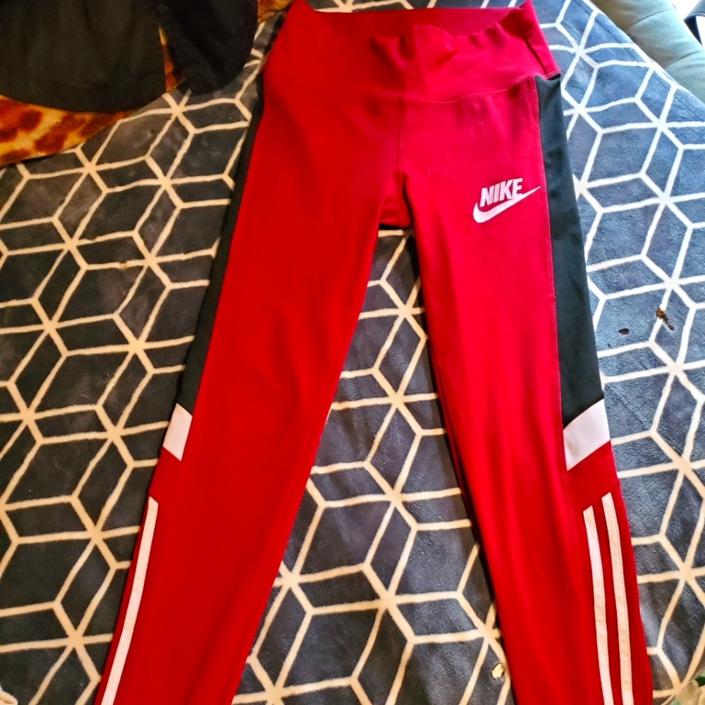 Nike leggings